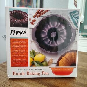 PARINI Non Stick STONE WEAR Bundt BAKING PAN BRAND NEW 9X13